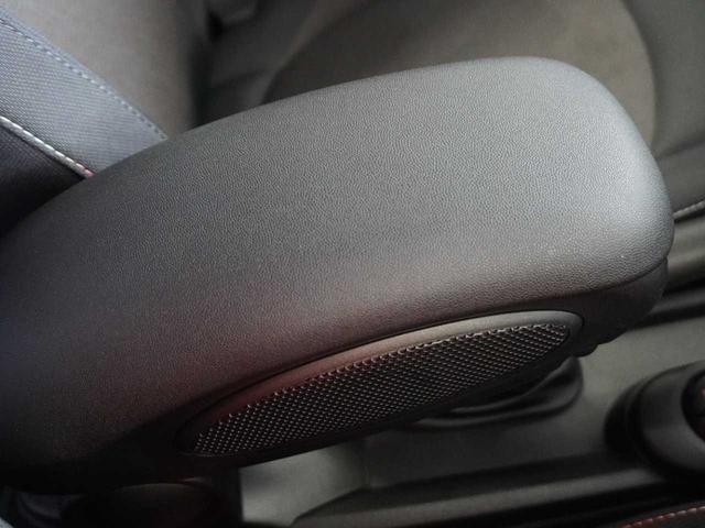 ＭＩＮＩ ワン　ユーザー買取車両／ワンオーナー／保証付保証書付／取説付／Ｒ３・Ｒ４記録簿付／Ｂｌｕｅｔｏｏｔｈ／バックモニタ／クルコン／クリアランスソナー／オートライト／盗難防止装置（36枚目）