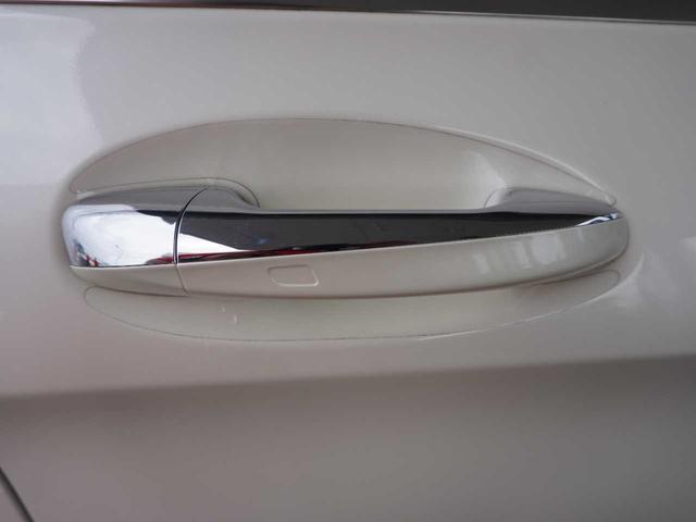 ＧＬＣ ＧＬＣ２２０ｄ　４マチック　ＡＭＧライン　法人ワンオーナー／前席ベンチレーション／ＰＧＲ（18枚目）