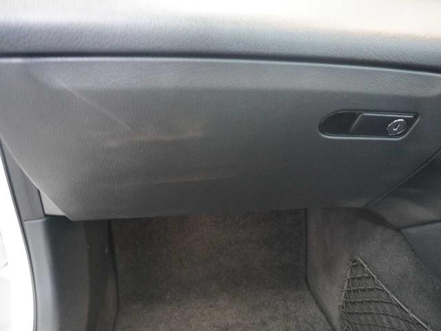 ＧＬＣ ＧＬＣ２２０ｄ　４マチック　ＡＭＧライン　法人ワンオーナー／前席ベンチレーション／ＰＧＲ（49枚目）