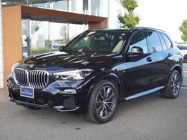 X5 xDrive 35d Mスポーツ ユーザー買取車両/保証書付/R3・R4記録簿付/サンルーフ/黒色レザーシート/HDDナビ/フルセグTV/全周囲カメラ/バックモニタ/レーダークルコン/シートメモリ(6枚目)