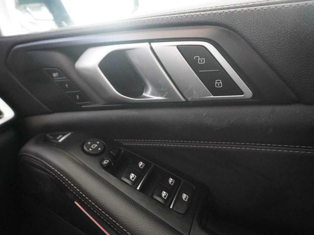 X5 xDrive 35d Mスポーツ ユーザー買取車両/保証書付/R3・R4記録簿付/サンルーフ/黒色レザーシート/HDDナビ/フルセグTV/全周囲カメラ/バックモニタ/レーダークルコン/シートメモリ(50枚目)