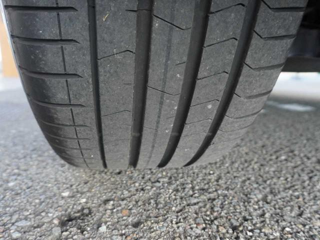 X5 xDrive 35d Mスポーツ ユーザー買取車両/保証書付/R3・R4記録簿付/サンルーフ/黒色レザーシート/HDDナビ/フルセグTV/全周囲カメラ/バックモニタ/レーダークルコン/シートメモリ(73枚目)