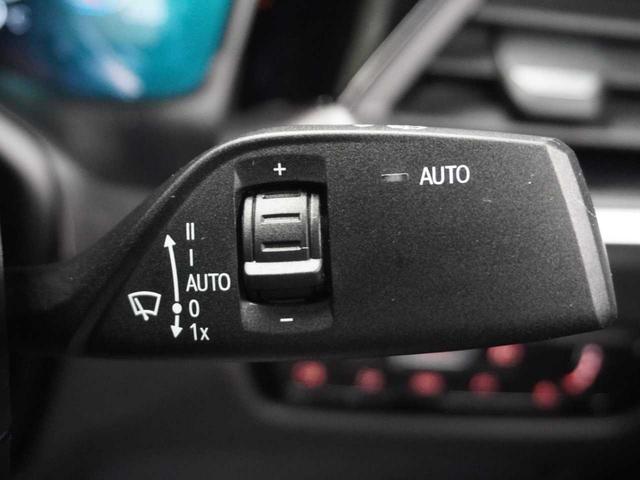 2シリーズ M240i xDriveクーペ ユーザー買取車両 黒革 法人ワンオーナー R5.6.7D記録簿付 スペアキー有り ETC2.0 純正ナビ バックカメラ 360度ビュー 前席シートヒーター(19枚目)