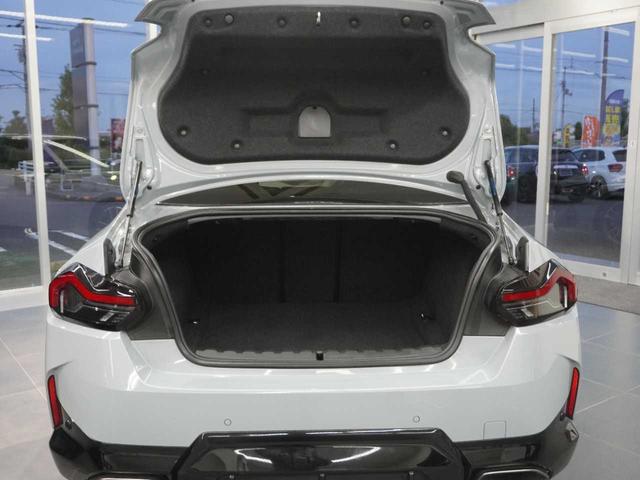 2シリーズ M240i xDriveクーペ ユーザー買取車両 黒革 法人ワンオーナー R5.6.7D記録簿付 スペアキー有り ETC2.0 純正ナビ バックカメラ 360度ビュー 前席シートヒーター(59枚目)