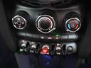ワン　ユーザー買取車両／ワンオーナー／保証付保証書付／取説付／Ｒ３・Ｒ４記録簿付／Ｂｌｕｅｔｏｏｔｈ／バックモニタ／クルコン／クリアランスソナー／オートライト／盗難防止装置（32枚目）