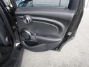 ワン　ユーザー買取車両／ワンオーナー／保証付保証書付／取説付／Ｒ３・Ｒ４記録簿付／Ｂｌｕｅｔｏｏｔｈ／バックモニタ／クルコン／クリアランスソナー／オートライト／盗難防止装置（51枚目）