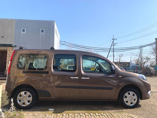 ルノー カングー その他 グランカングー 7人乗り 1 5ディ ゼルターボ 左ハンドル 6mtの中古車在庫詳細 プロヴァンス ガラージュ 中古車在庫 中古車販売情報を探すなら くるまのニュース 中古車検索 ルノー カングー その他 グランカングー 7人乗り 1 5ディ ゼルターボ 左ハンドル 6mtの中古車在庫詳細 プロヴァンス ガラージュ 中古車在庫 中古車販売情報を探すなら くるまのニュース 中古車検索