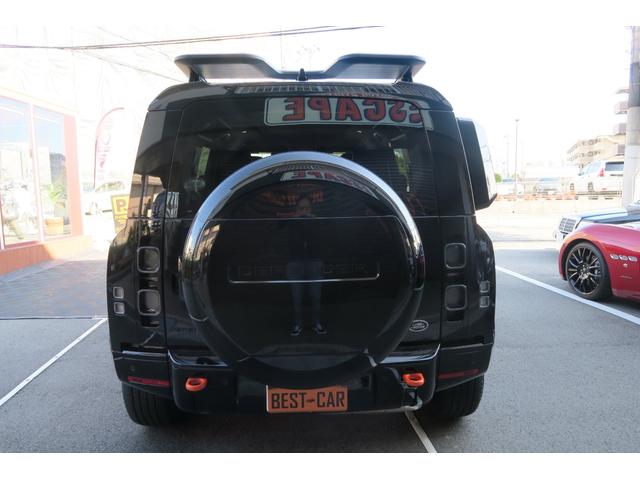 ディフェンダー １１０Ｘ　Ｄ３００　１１０　Ｘ　Ｄ３００　ディーゼルターボ　４ＷＤブラックエクステリア　コールドクライメートパック茶革ルーフキャリアサイドステップ　ＭＥＲＩＤＩＡＮサラウンドワンオーナー　新車保証付きサントリーニブラック（17枚目）