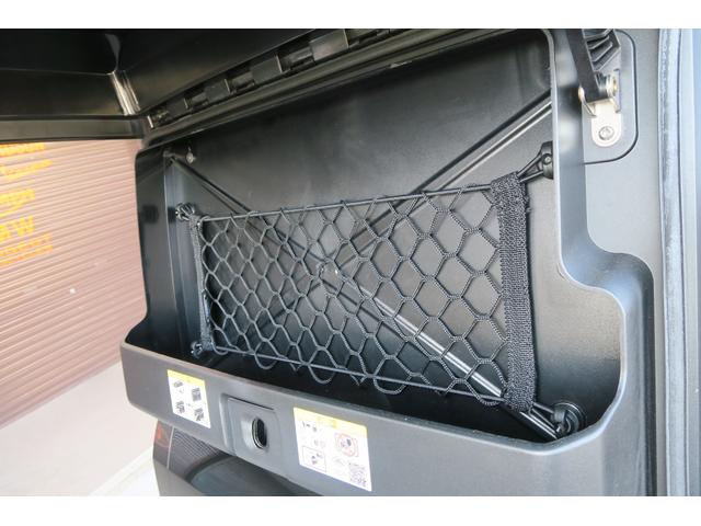 ディフェンダー １１０Ｘ　Ｄ３００　１１０　Ｘ　Ｄ３００　ディーゼルターボ　４ＷＤブラックエクステリア　コールドクライメートパック茶革ルーフキャリアサイドステップ　ＭＥＲＩＤＩＡＮサラウンドワンオーナー　新車保証付きサントリーニブラック（35枚目）