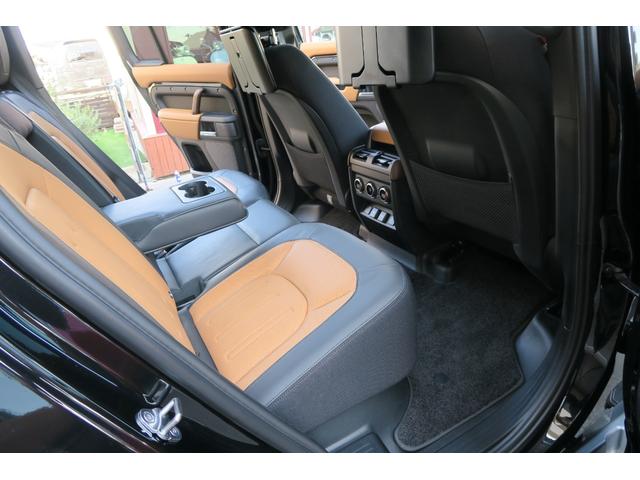 ディフェンダー １１０Ｘ　Ｄ３００　１１０　Ｘ　Ｄ３００　ディーゼルターボ　４ＷＤブラックエクステリア　コールドクライメートパック茶革ルーフキャリアサイドステップ　ＭＥＲＩＤＩＡＮサラウンドワンオーナー　新車保証付きサントリーニブラック（70枚目）