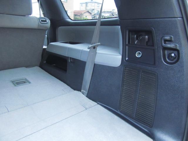 セコイア ＳＲ５　２０１２年モデル　ＳＲ５　４ＷＤ　ＣＡＲＦＡＸ＆オートチェック付　走行７０．５７６ＭＩＬ　クロスシート　２ＲＤベンチシート　３ＲＤシート　１８インチＧＯＯＤＲＩＣＨマッドタイヤ（51枚目）