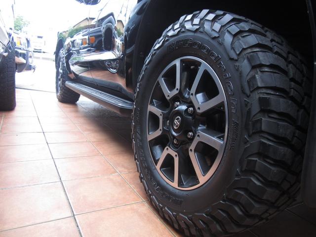 セコイア ＳＲ５　２０１２年モデル　ＳＲ５　４ＷＤ　ＣＡＲＦＡＸ＆オートチェック付　走行７０．５７６ＭＩＬ　クロスシート　２ＲＤベンチシート　３ＲＤシート　１８インチＧＯＯＤＲＩＣＨマッドタイヤ（58枚目）