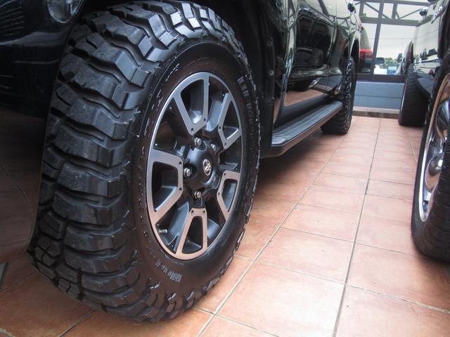 セコイア ＳＲ５　２０１２年モデル　ＳＲ５　４ＷＤ　ＣＡＲＦＡＸ＆オートチェック付　走行７０．５７６ＭＩＬ　クロスシート　２ＲＤベンチシート　３ＲＤシート　１８インチＧＯＯＤＲＩＣＨマッドタイヤ（60枚目）