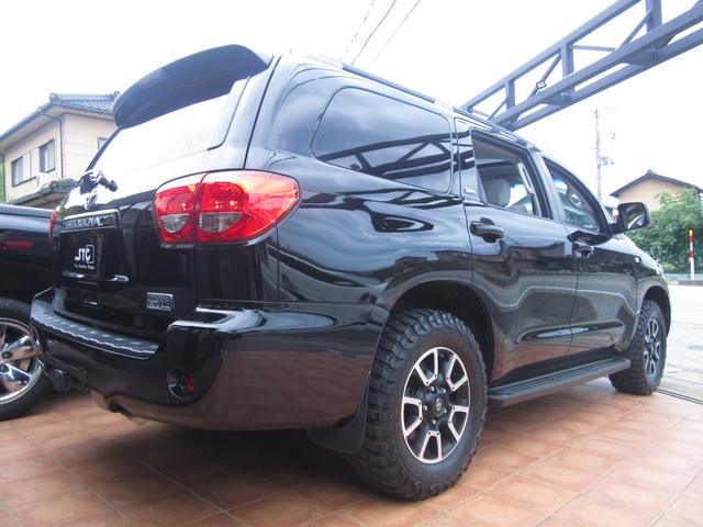 セコイア ＳＲ５　２０１２年モデル　ＳＲ５　４ＷＤ　ＣＡＲＦＡＸ＆オートチェック付　走行７０．５７６ＭＩＬ　クロスシート　２ＲＤベンチシート　３ＲＤシート　１８インチＧＯＯＤＲＩＣＨマッドタイヤ（67枚目）