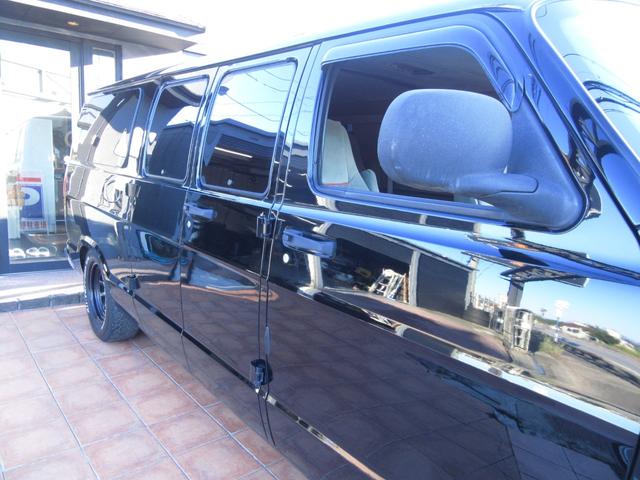 ダッジ・バン ミディアム　２００３年ファイナルモデル新車並行　リアディスク　１６インチホイール　ローダウン　３ＲＤシート付　ＥＣＭ対策品　整備記録付き　３３ＮＯまたは１１ＮＯ登録（35枚目）