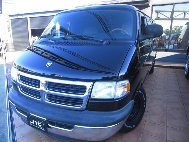 ダッジ・バン ミディアム　２００３年ファイナルモデル新車並行　リアディスク　１６インチホイール　ローダウン　３ＲＤシート付　ＥＣＭ対策品　整備記録付き　３３ＮＯまたは１１ＮＯ登録（36枚目）