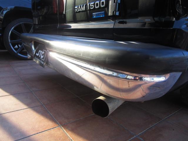 ダッジ・バン ミディアム　２００３年ファイナルモデル新車並行　リアディスク　１６インチホイール　ローダウン　３ＲＤシート付　ＥＣＭ対策品　整備記録付き　３３ＮＯまたは１１ＮＯ登録（40枚目）