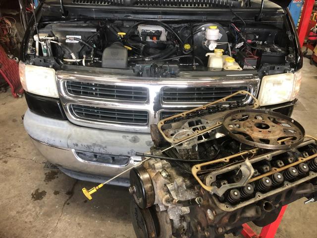 ダッジ・バン ミディアム　２００３年ファイナルモデル新車並行　リアディスク　１６インチホイール　ローダウン　３ＲＤシート付　ＥＣＭ対策品　整備記録付き　３３ＮＯまたは１１ＮＯ登録（76枚目）