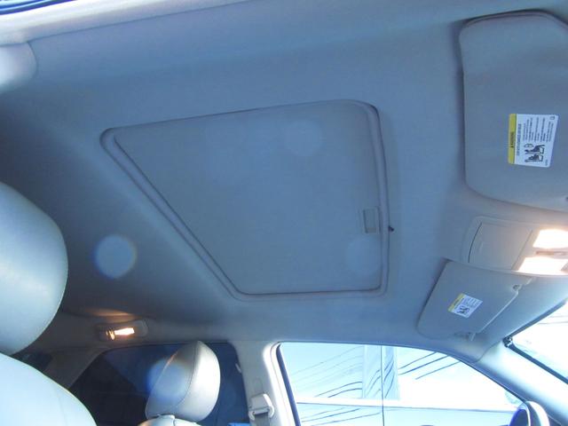 ダッジ・マグナム ＲＴ　２００７年モデル２００８年登録！ＣＡＲＦＡＸ＆オートチェック付実走行３５．６５３ＭＩＬ！ＲＵＳＨ車高調！スリットローター！ナビ地デジ対応！Ｂカメラ！整備記録簿新車から１２枚付き！（30枚目）