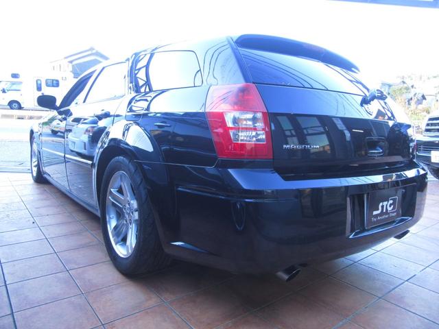 ダッジ・マグナム ＲＴ　２００７年モデル２００８年登録！ＣＡＲＦＡＸ＆オートチェック付実走行３５．６５３ＭＩＬ！ＲＵＳＨ車高調！スリットローター！ナビ地デジ対応！Ｂカメラ！整備記録簿新車から１２枚付き！（47枚目）