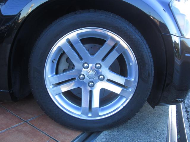 ダッジ・マグナム ＲＴ　２００７年モデル２００８年登録！ＣＡＲＦＡＸ＆オートチェック付実走行３５．６５３ＭＩＬ！ＲＵＳＨ車高調！スリットローター！ナビ地デジ対応！Ｂカメラ！整備記録簿新車から１２枚付き！（67枚目）