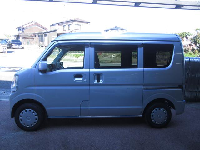 エブリイ ジョインターボ キャンピングカー ミニチュアクルーズ サブバッテリー 化粧ミラー ブリーツ遮光カーテン キャンピング取説付き ベットシンクシャワー間接照明 LED3段式 デジタルモニター 外排水タンク 2口コンセント(5枚目)