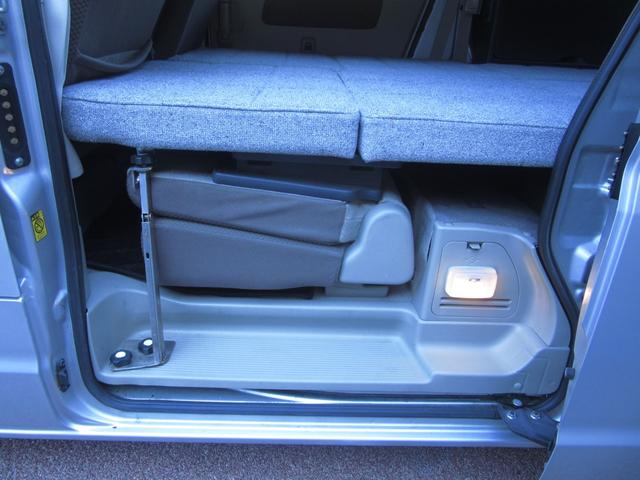 エブリイ ジョインターボ キャンピングカー ミニチュアクルーズ サブバッテリー 化粧ミラー ブリーツ遮光カーテン キャンピング取説付き ベットシンクシャワー間接照明 LED3段式 デジタルモニター 外排水タンク 2口コンセント(20枚目)