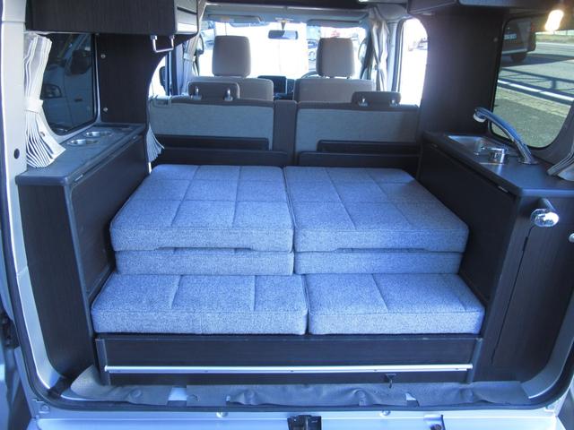 エブリイ ジョインターボ キャンピングカー ミニチュアクルーズ サブバッテリー 化粧ミラー ブリーツ遮光カーテン キャンピング取説付き ベットシンクシャワー間接照明 LED3段式 デジタルモニター 外排水タンク 2口コンセント(57枚目)