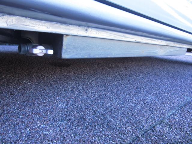 エブリイ ジョインターボ キャンピングカー ミニチュアクルーズ サブバッテリー 化粧ミラー ブリーツ遮光カーテン キャンピング取説付き ベットシンクシャワー間接照明 LED3段式 デジタルモニター 外排水タンク 2口コンセント(64枚目)