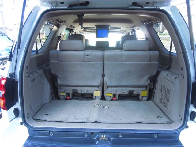 セコイア リミテッド CARFAXオートチェック付 走行85.372MIL 2001年モデル2006年登録 4WD切替式 2RDベンチシート 3RDシート付 11NO登録 20インチアルミ NITTOマッドタイヤ(45枚目)