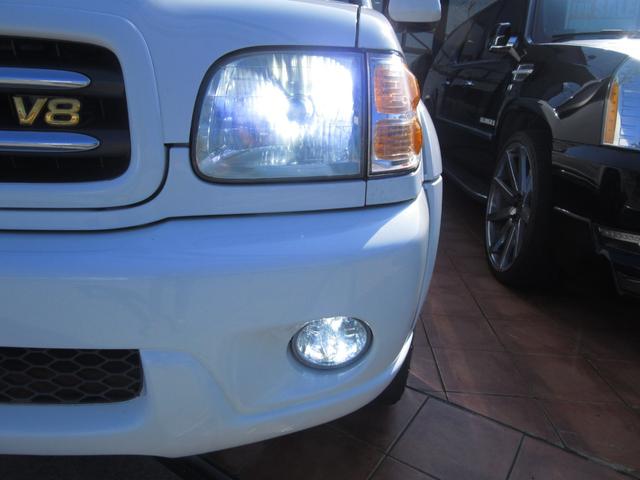 セコイア リミテッド CARFAXオートチェック付 走行85.372MIL 2001年モデル2006年登録 4WD切替式 2RDベンチシート 3RDシート付 11NO登録 20インチアルミ NITTOマッドタイヤ(65枚目)