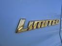 リミテッド CARFAXオートチェック付 走行85.372MIL 2001年モデル2006年登録 4WD切替式 2RDベンチシート 3RDシート付 11NO登録 20インチアルミ NITTOマッドタイヤ(62枚目)