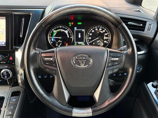 アルファードハイブリッド エグゼクティブラウンジＳ　４ＷＤ　ワンオーナー　ＢＢＳ２０インチアルミホイール　ビルシュタイン車高調　禁煙車　サンルーフ　白本革シート　純正ナビ　フルセグ　全周囲カメラ　後席モニタ　ＥＴＣ　両側電動スライドドア（34枚目）