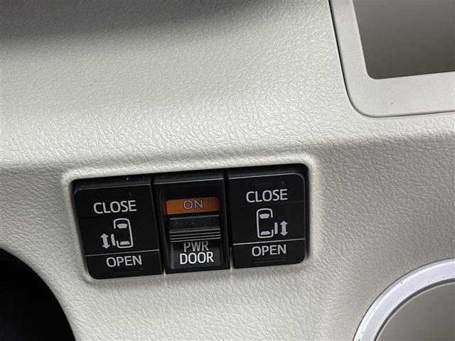 G フルセグ メモリーナビ DVD再生 後席モニター バックカメラ ETC 両側電動スライド ウオークスルー 乗車定員7人 3列シート アイドリングストップ(10枚目)