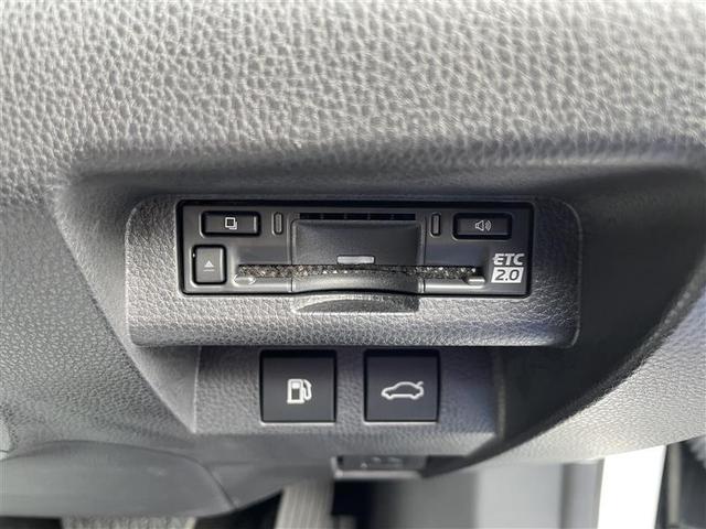 クラウンクロスオーバー Ｇアドバンスド　４ＷＤ　フルセグ　ミュージックプレイヤー接続可　バックカメラ　衝突被害軽減システム　ＥＴＣ　ドラレコ　ＬＥＤヘッドランプ　ワンオーナー（15枚目）
