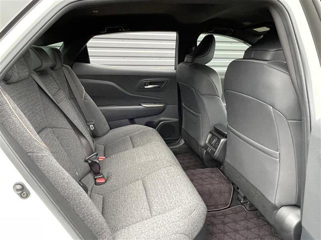 クラウンクロスオーバー Ｇアドバンスド　４ＷＤ　フルセグ　ミュージックプレイヤー接続可　バックカメラ　衝突被害軽減システム　ＥＴＣ　ドラレコ　ＬＥＤヘッドランプ　ワンオーナー（20枚目）