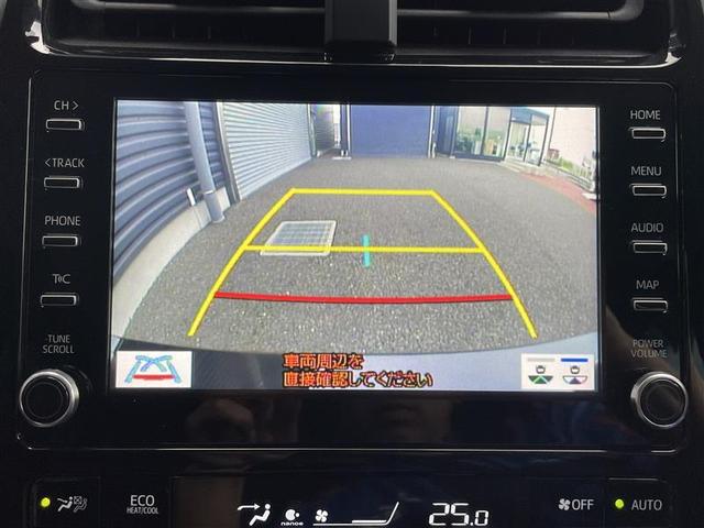 プリウス ＳセーフティプラスＩＩ　フルセグ　ミュージックプレイヤー接続可　バックカメラ　衝突被害軽減システム　ＥＴＣ　ＬＥＤヘッドランプ　ワンオーナー　フルエアロ（9枚目）
