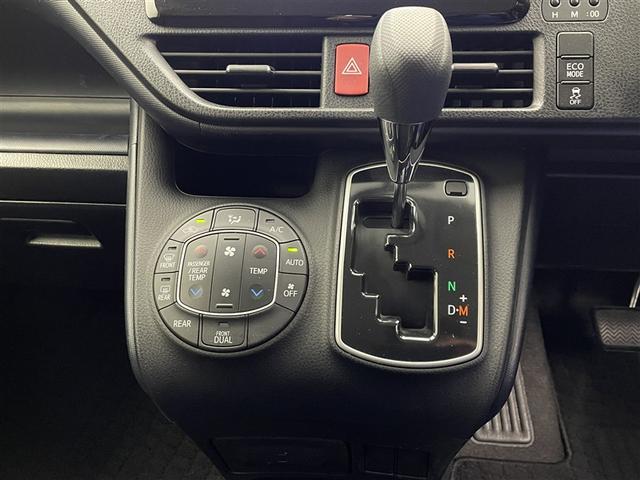 ノア Ｘ　Ｖパッケ　ＣＯＲＤＥ　ｂｙ　オールペイント　新品社外ＡＷ＆新品タイヤ　メモリーナビ　バックカメラ　ＥＴＣ　電動スライドドア　ＬＥＤヘッドランプ　ヘッドライトレベライザー　シートリフター　ドアバイザー　シートカバー選択可（12枚目）