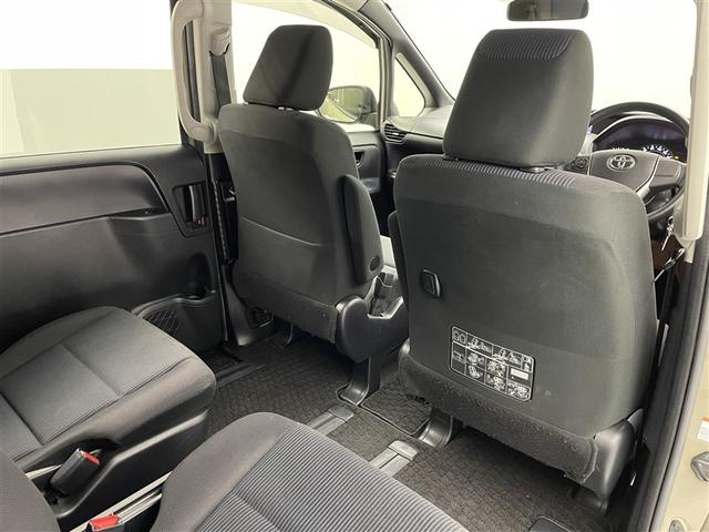 ノア Ｘ　Ｖパッケ　ＣＯＲＤＥ　ｂｙ　オールペイント　新品社外ＡＷ＆新品タイヤ　メモリーナビ　バックカメラ　ＥＴＣ　電動スライドドア　ＬＥＤヘッドランプ　ヘッドライトレベライザー　シートリフター　ドアバイザー　シートカバー選択可（18枚目）