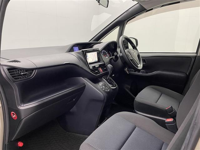 ノア Ｘ　Ｖパッケ　ＣＯＲＤＥ　ｂｙ　オールペイント　新品社外ＡＷ＆新品タイヤ　メモリーナビ　バックカメラ　ＥＴＣ　電動スライドドア　ＬＥＤヘッドランプ　ヘッドライトレベライザー　シートリフター　ドアバイザー　シートカバー選択可（22枚目）