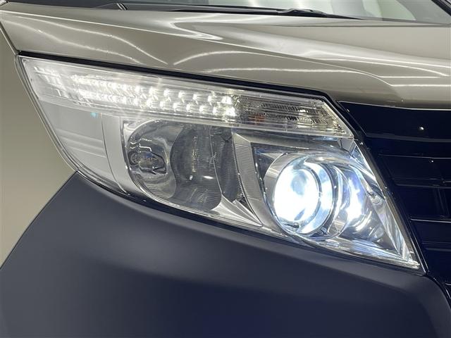 ノア Ｘ　Ｖパッケ　ＣＯＲＤＥ　ｂｙ　オールペイント　新品社外ＡＷ＆新品タイヤ　メモリーナビ　バックカメラ　ＥＴＣ　電動スライドドア　ＬＥＤヘッドランプ　ヘッドライトレベライザー　シートリフター　ドアバイザー　シートカバー選択可（31枚目）