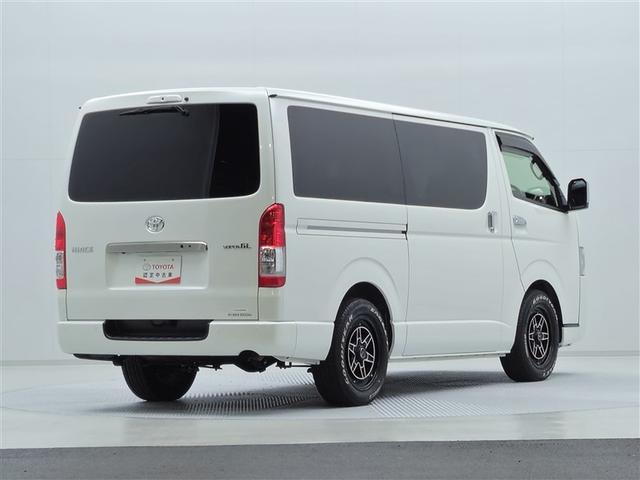 ハイエースバン スーパーGL ダークプライムII ワンオーナー アルパイン製ディスプレイオーディオ 全方位カメラ オートマチックハイビーム 衝突被害軽減システム 両側電動スライド LEDヘッドランプ デジタルインナーミラー ベッドキット 社外AW(3枚目)