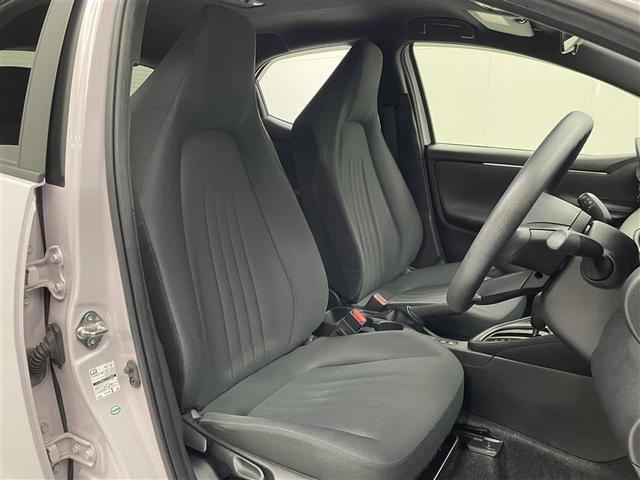 ヤリス Ｘ　ワンオーナー　純正ＤＡ　Ｂカメラ　衝突被害軽減システム　ＥＴＣ　オートマチックハイビーム　ブラインドスポットモニター　クリアランスソナー　ＬＤＡ　ＲＣＴＡ　ＲＳＡ　ＰＫＳＢ　ヘッドライトレベライザー（17枚目）