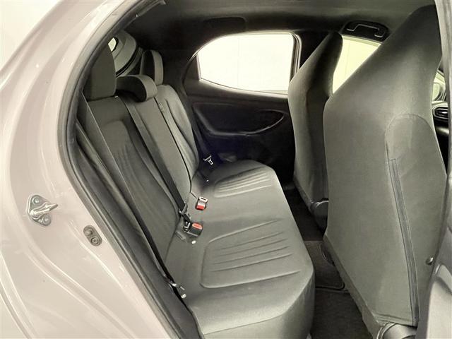 ヤリス Ｘ　ワンオーナー　純正ＤＡ　Ｂカメラ　衝突被害軽減システム　ＥＴＣ　オートマチックハイビーム　ブラインドスポットモニター　クリアランスソナー　ＬＤＡ　ＲＣＴＡ　ＲＳＡ　ＰＫＳＢ　ヘッドライトレベライザー（19枚目）