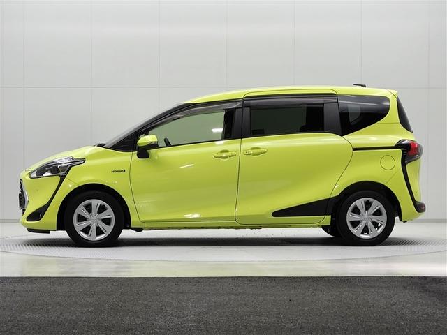 シエンタ ハイブリッド　ファンベースＧ　ワンオーナー　純正９インチナビ　全方位カメラ　衝突被害軽減システム　クルーズコントロール　両側電動スライド　ＬＥＤヘッドランプ　オートマチックハイビーム　ステアリング＆シートヒーター　ＵＳＢ端子（2枚目）