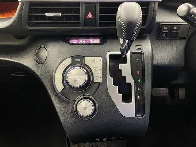 シエンタ ハイブリッド　ファンベースＧ　ワンオーナー　純正９インチナビ　全方位カメラ　衝突被害軽減システム　クルーズコントロール　両側電動スライド　ＬＥＤヘッドランプ　オートマチックハイビーム　ステアリング＆シートヒーター　ＵＳＢ端子（11枚目）