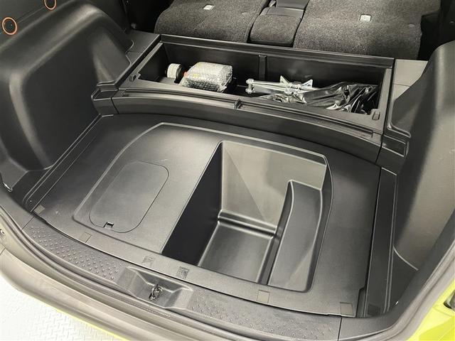 シエンタ ハイブリッド　ファンベースＧ　ワンオーナー　純正９インチナビ　全方位カメラ　衝突被害軽減システム　クルーズコントロール　両側電動スライド　ＬＥＤヘッドランプ　オートマチックハイビーム　ステアリング＆シートヒーター　ＵＳＢ端子（29枚目）