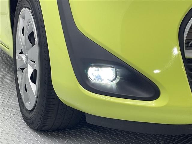 シエンタ ハイブリッド　ファンベースＧ　ワンオーナー　純正９インチナビ　全方位カメラ　衝突被害軽減システム　クルーズコントロール　両側電動スライド　ＬＥＤヘッドランプ　オートマチックハイビーム　ステアリング＆シートヒーター　ＵＳＢ端子（32枚目）