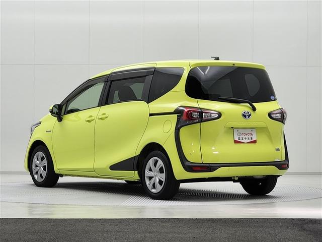 シエンタ ハイブリッド　ファンベースＧ　ワンオーナー　純正９インチナビ　全方位カメラ　衝突被害軽減システム　クルーズコントロール　両側電動スライド　ＬＥＤヘッドランプ　オートマチックハイビーム　ステアリング＆シートヒーター　ＵＳＢ端子（34枚目）