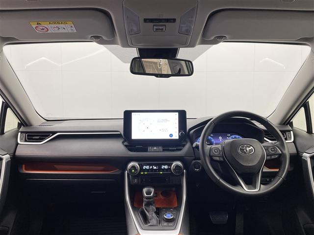 ＲＡＶ４ アドベンチャー　ワンオーナー　４ＷＤ　純正１０．５型ＤＡ　フルセグ　バックカメラ　衝突被害軽減システム　ＡＣＣ　ＡＨＢ　ＢＳＭ　ＥＴＣ　ＬＥＤヘッドランプ　ステアリング＆シートヒーター　エアシート　パワーシート（4枚目）